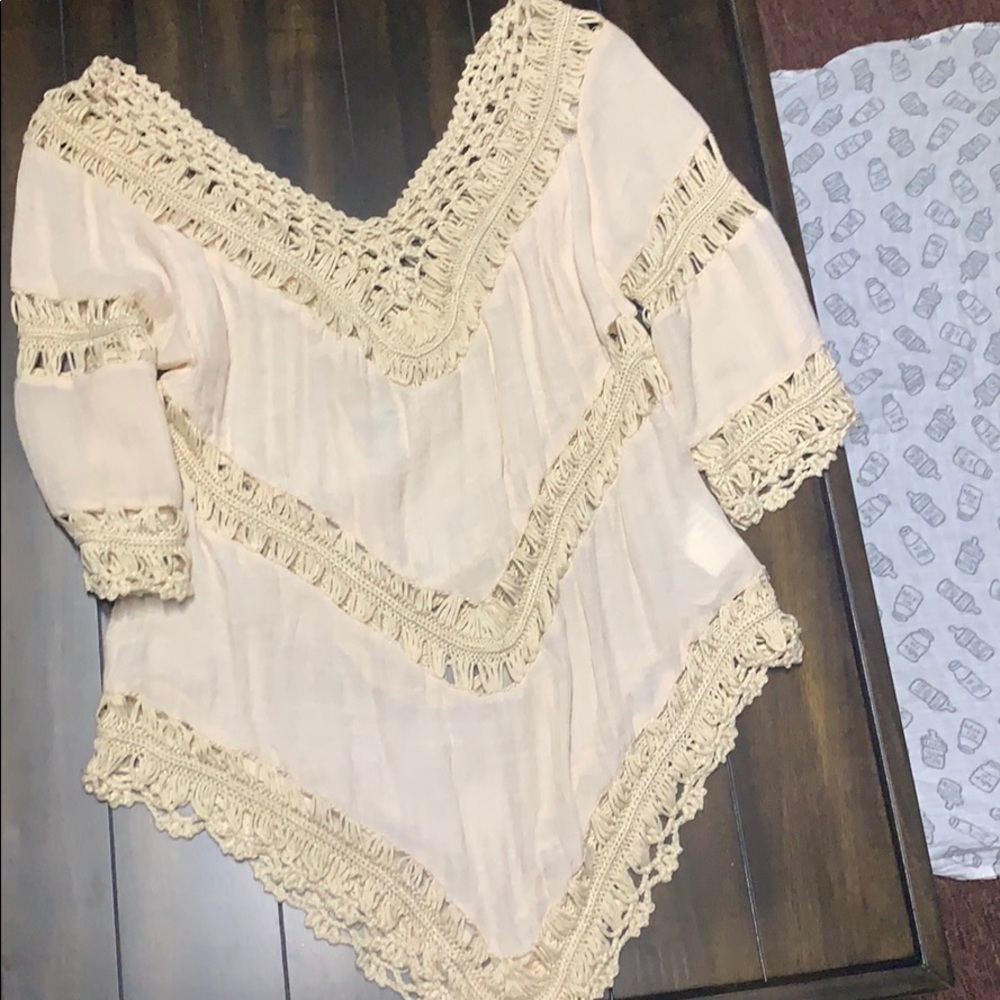 Super cute boho style shirt